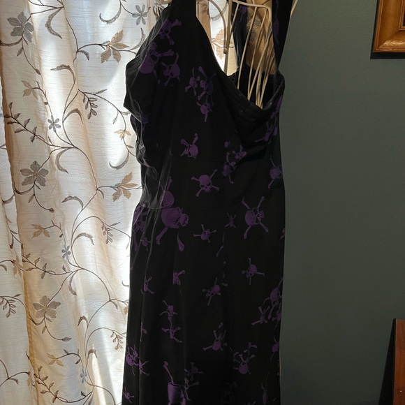 Torrid Black Dress with Purple Skull Print 2X - Picture 5 of 9